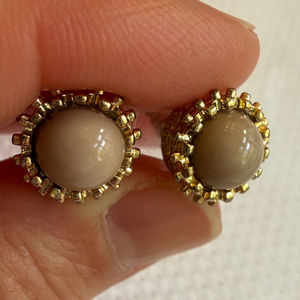 Park Lane Gold and Cream Stud Earrings